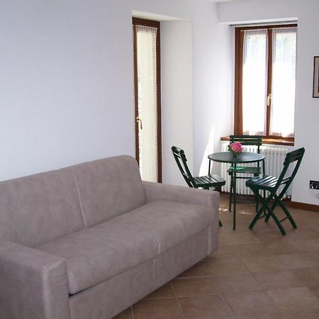 Appartamento Contrada Vecchia วาเรนนา ภายนอก รูปภาพ