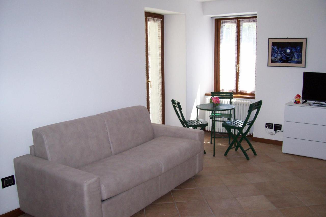 Appartamento Contrada Vecchia วาเรนนา ภายนอก รูปภาพ